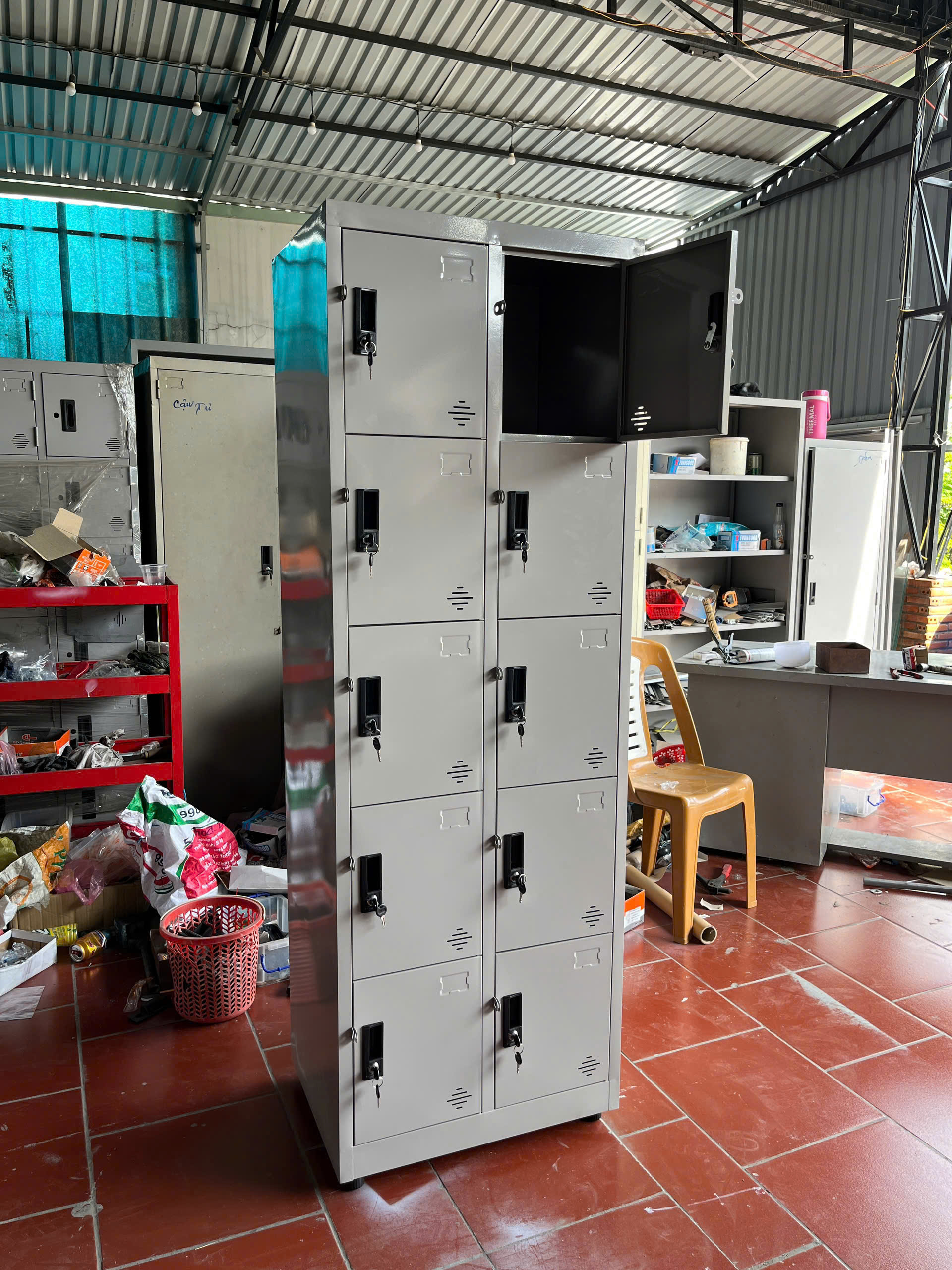 TỦ LOCKER SẮT 10 NGĂN