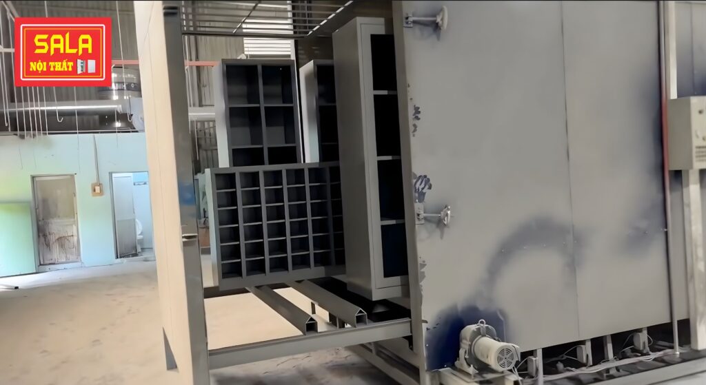 Công Đoạn 4: Sơn Tĩnh Điện Khép Kín – Lớp Bảo Vệ Hoàn Hảo