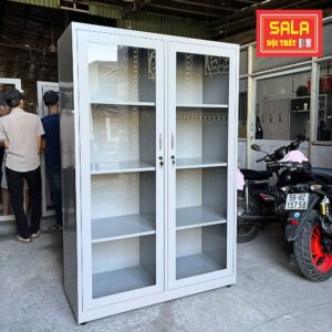 Tủ sắt 2 cánh kính mở
