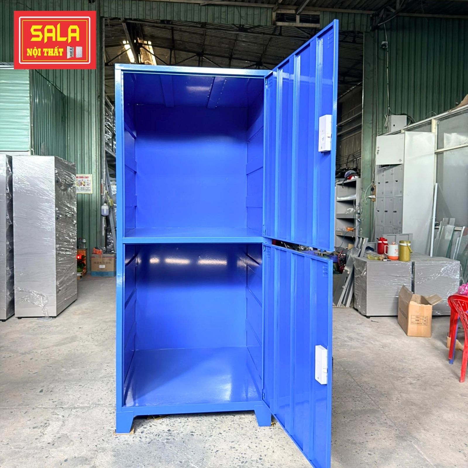 TỦ ĐỰNG VALI, DỤNG CỤ
